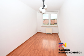 4 pokojowe mieszkanie 1- Piętro do wynajęcia